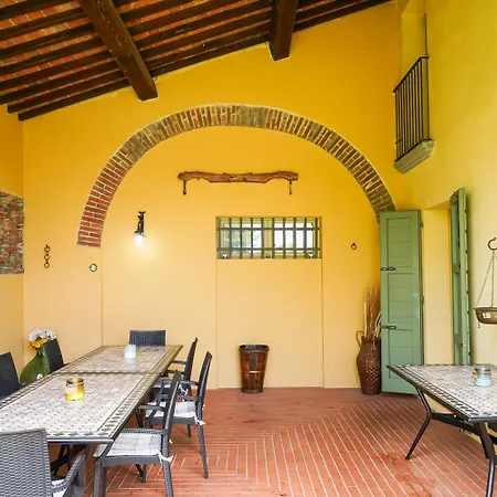 Casale Del Grano فيلة *